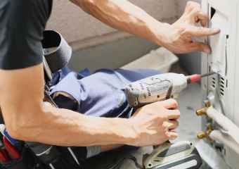 一般家庭のエアコン工事